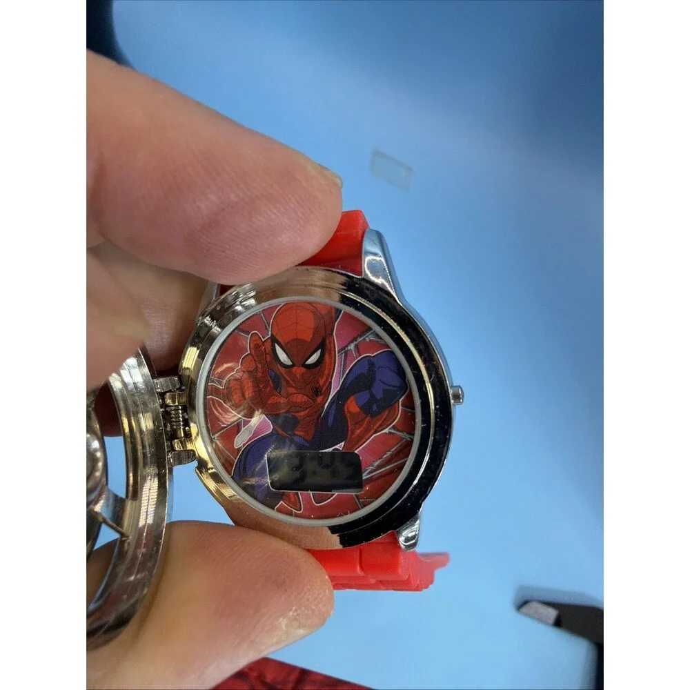 Spiderman Action Spinner Flip Cover LCD Kids Watch Red Band Accutime New Battery